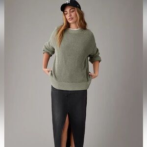 American Eagle Crewneck Baggy Sweater NWT
